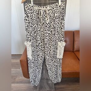 POL Leopard Print Distressed Jogger Pants Crochet Pockets Size Med NWOT